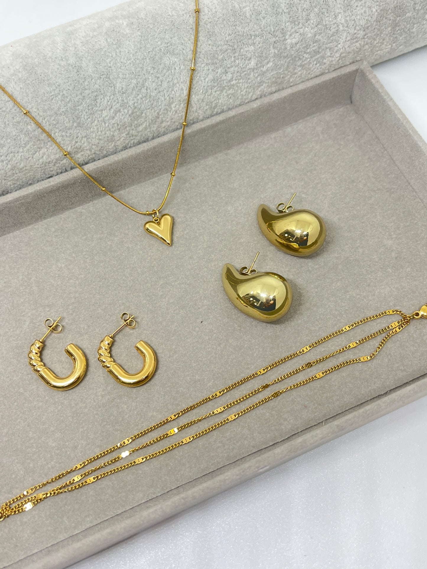 Eternal Grace - Set of 4