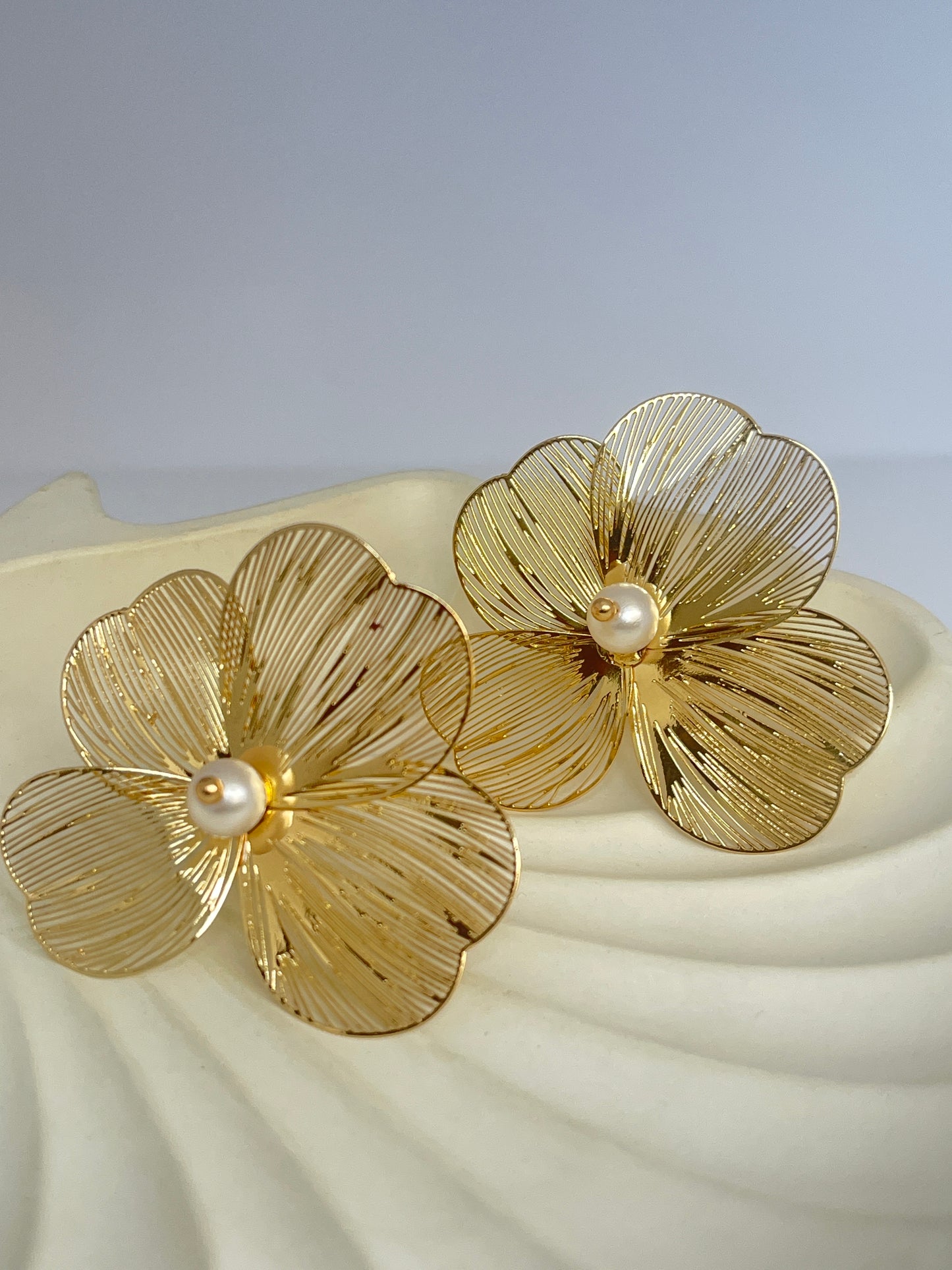 Vivid Allure - Set of 4