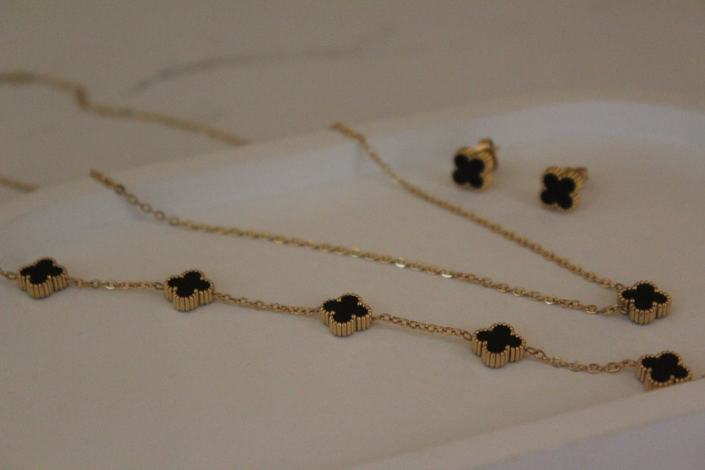 Clover Set - Black