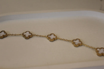 Clover Bracelet - White