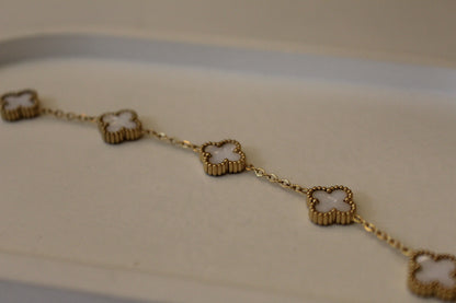 Clover Bracelet - White