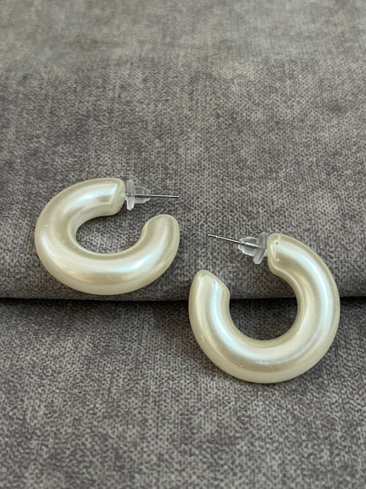 Frosty Hoops - White