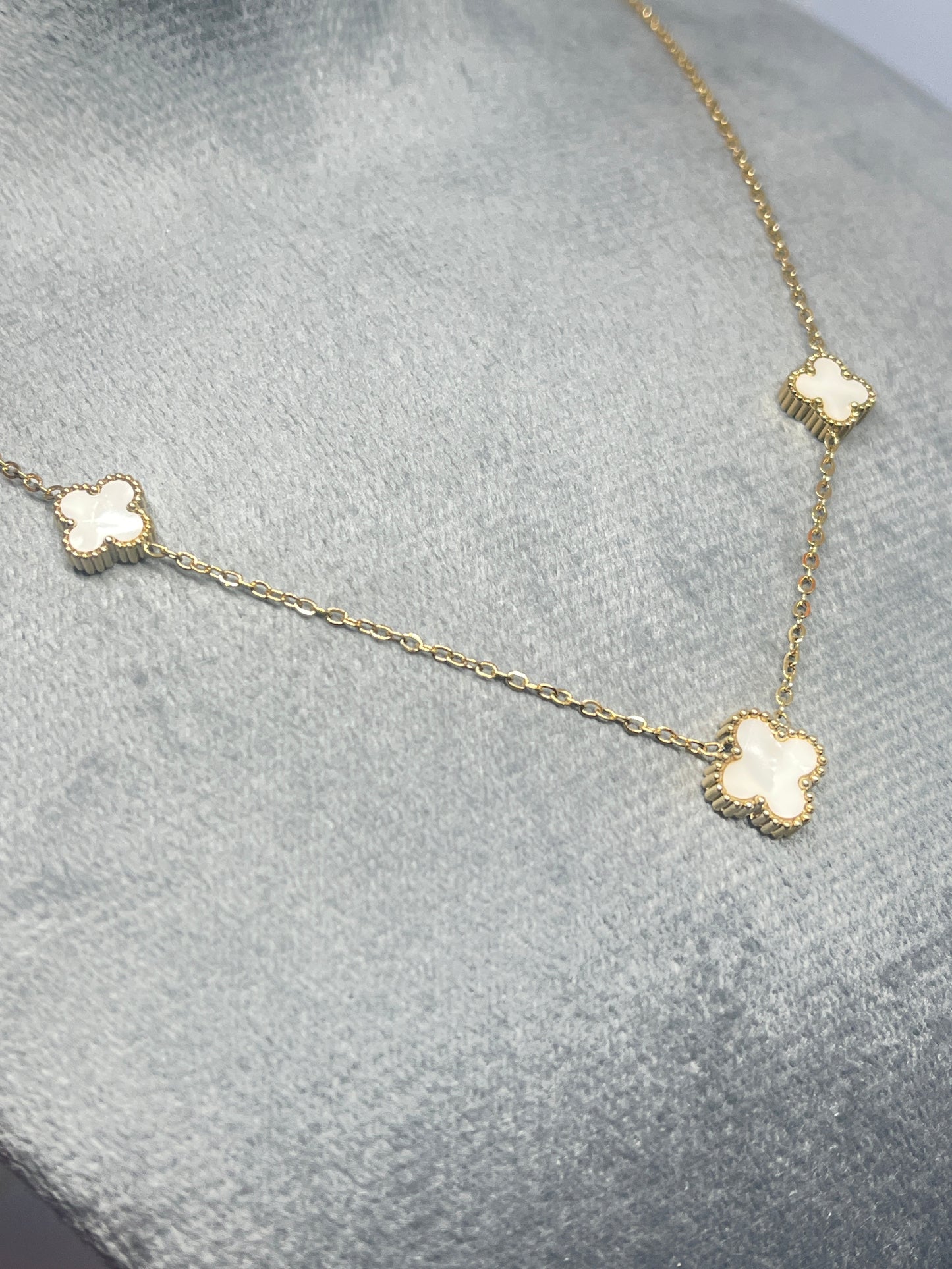 3 Mini Clover Necklace - White