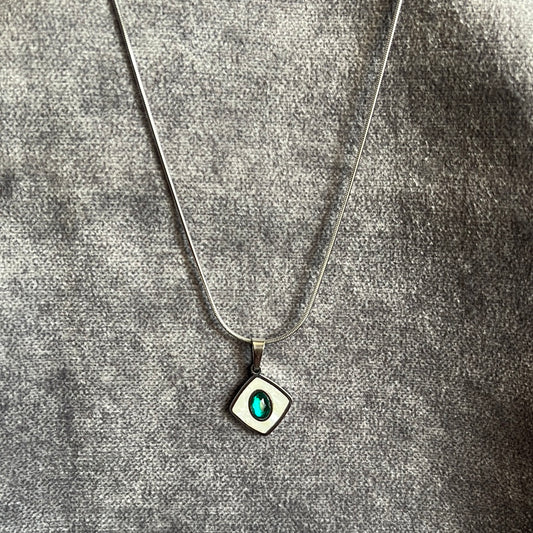 Kite Layered emeralds - Silver