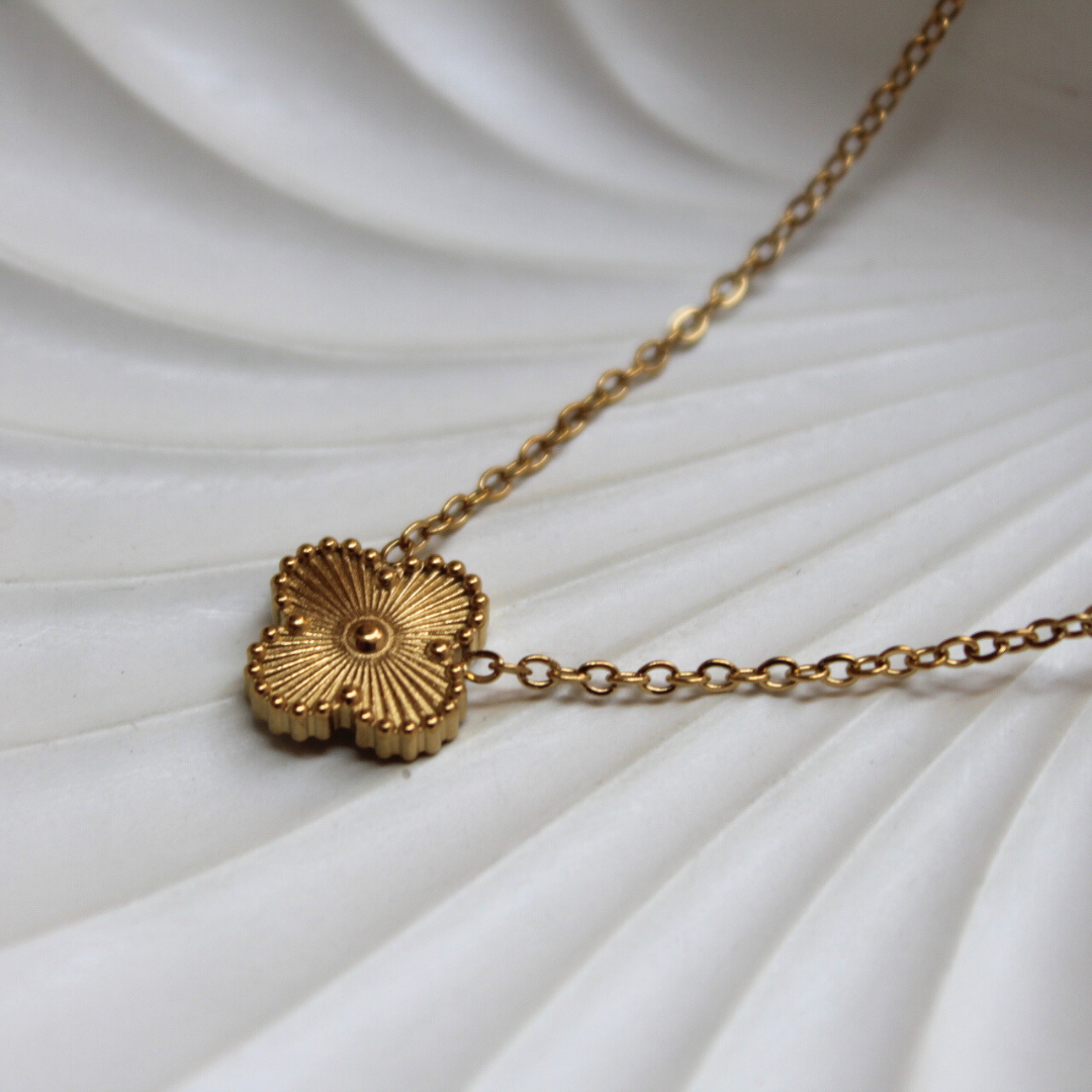 4 Leaf Clover Neckpiece - Gold