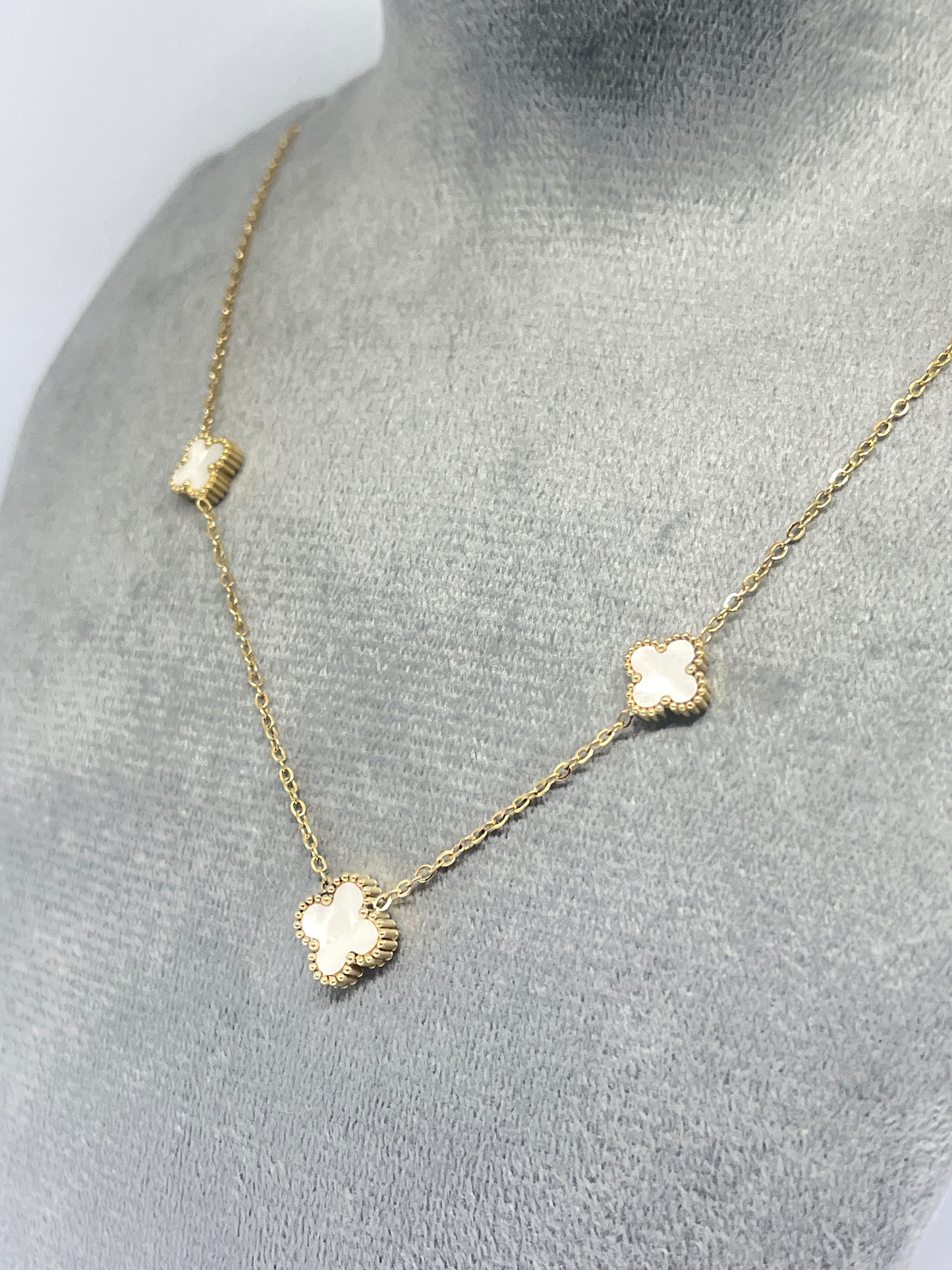 3 Mini Clover Necklace - White