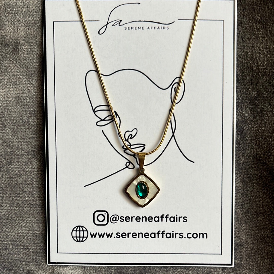 Kite Layered emeralds - Gold